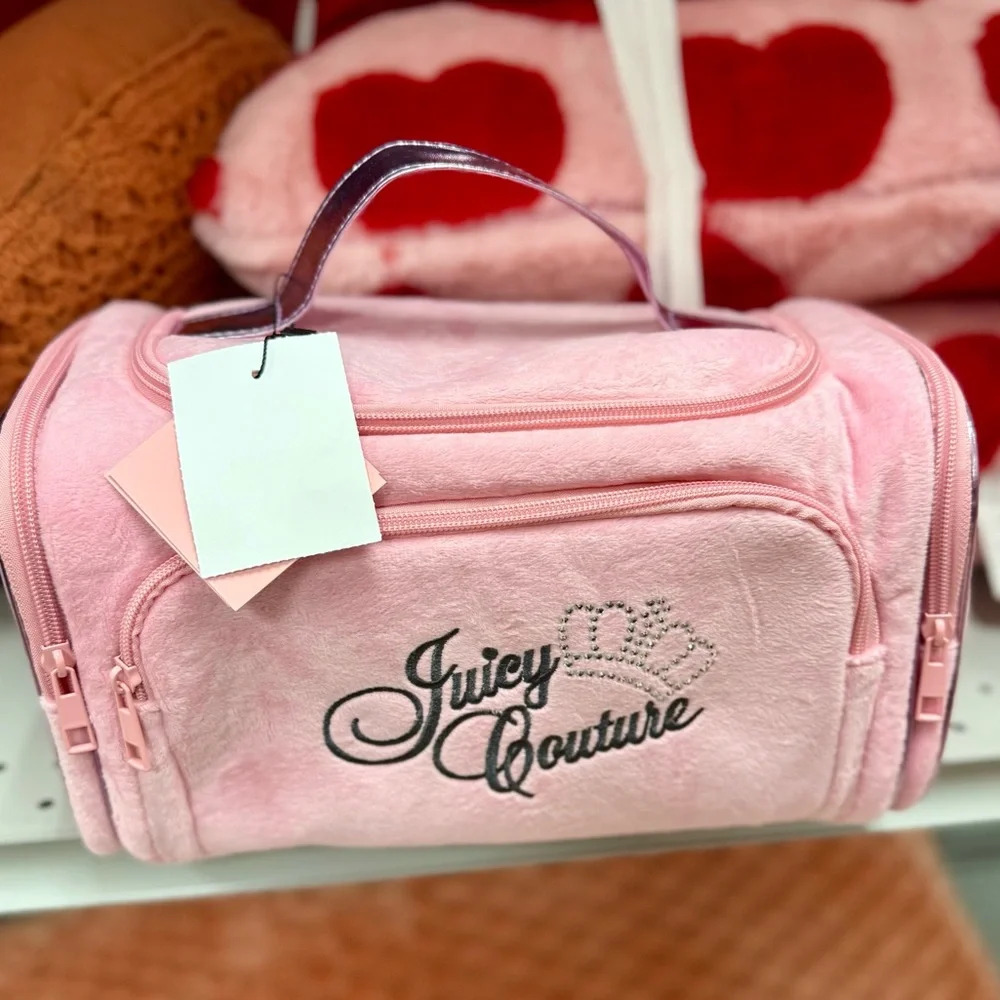 Juicy Couture Pink Velour Extra Large Travel Makeup/Toiletry Bag - Picture 1 of 3